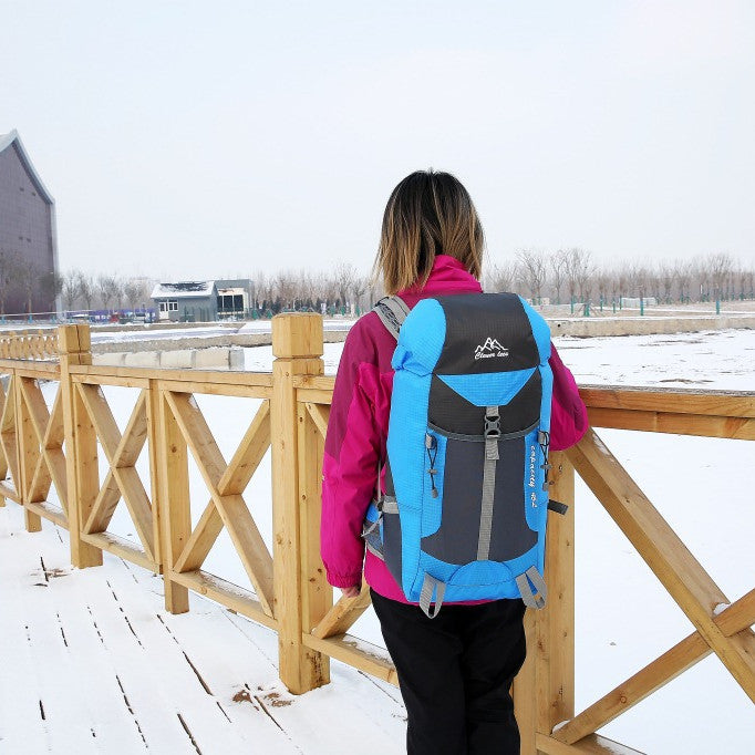 Backpack Outing Travel Outdoor Mountaineering Bag USB Charging - Image 5